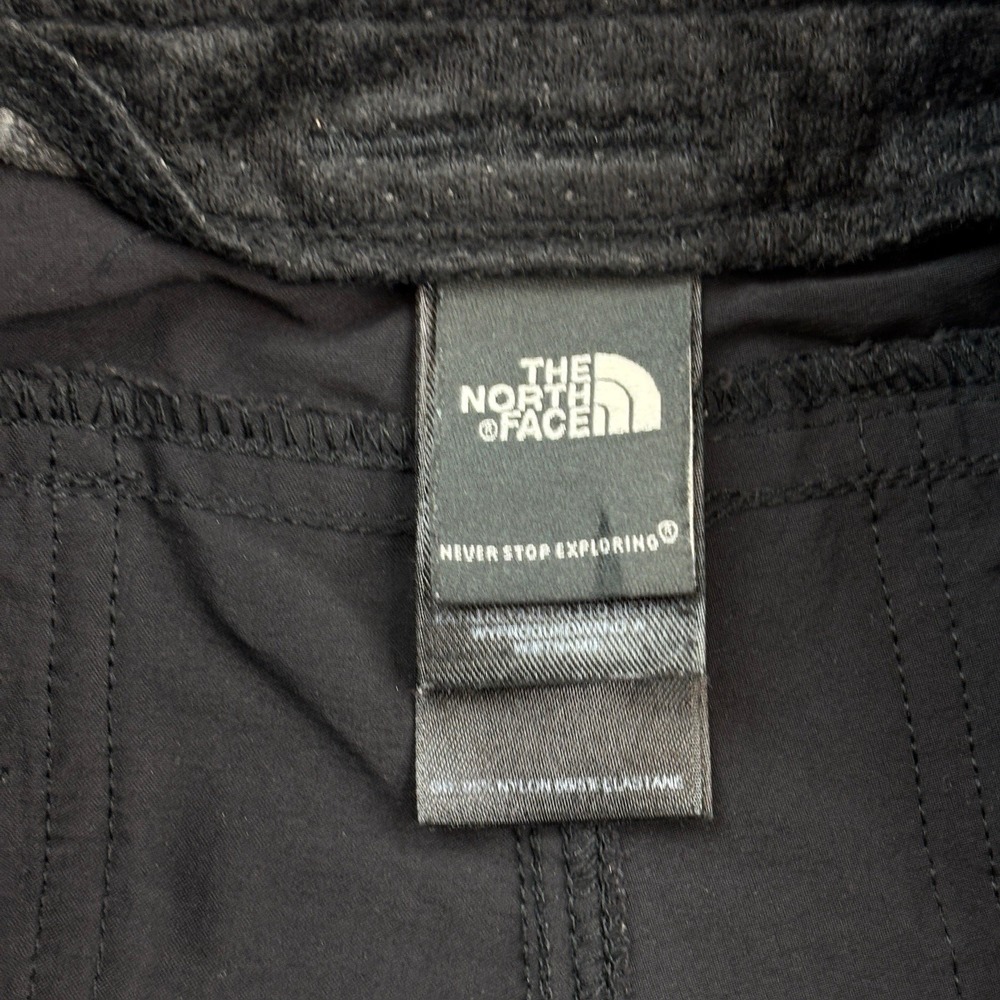The North Face Black Outdoor Shorts Womens Size 8 - Picture 2 of 10